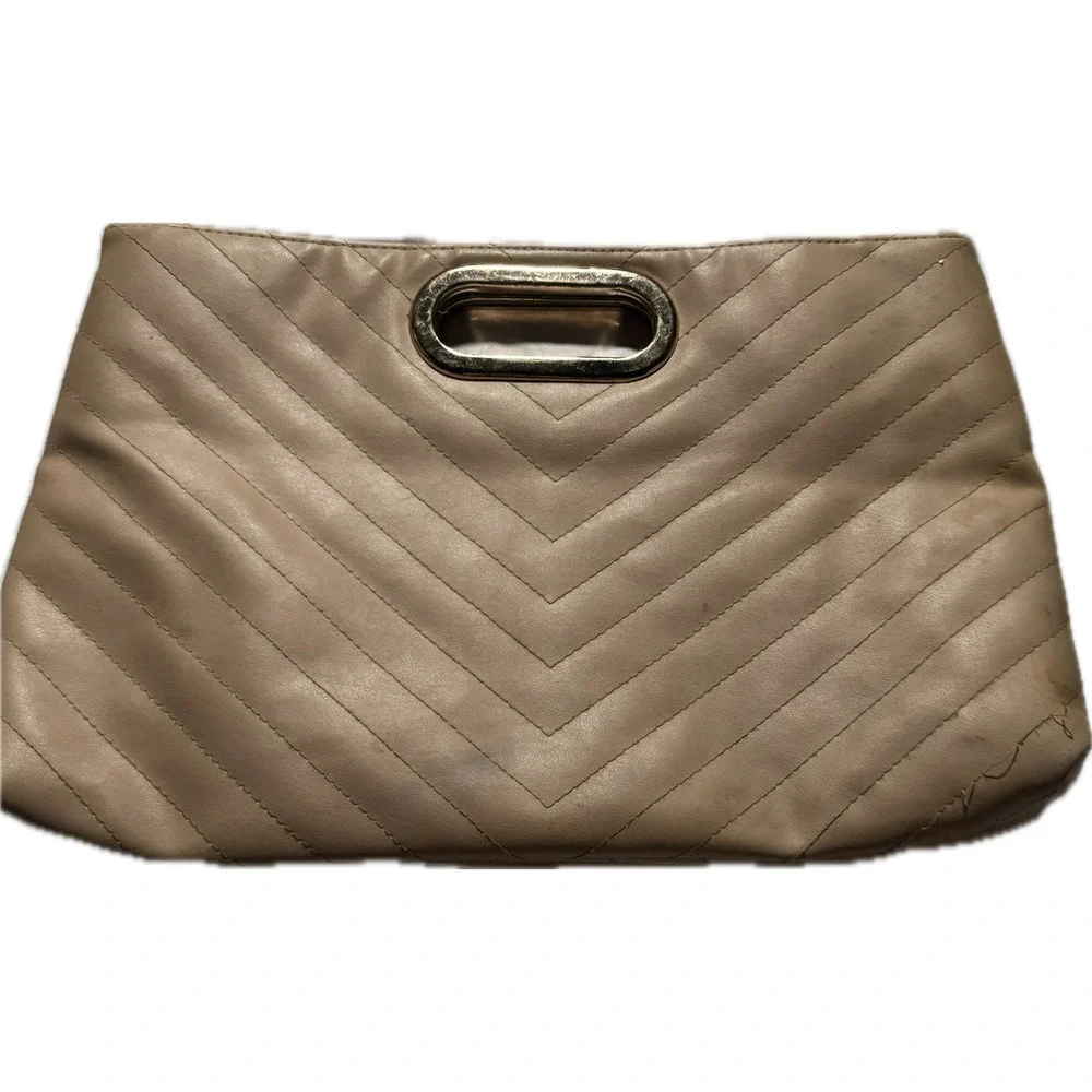 Beige Chevron Quilted‎ Oversized Clutch Bag Metal Handle Striped Lining Handbag
